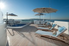 Superyacht Reborn - Her Sundeck